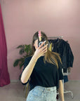 T-SHIRT CON SPALLINE