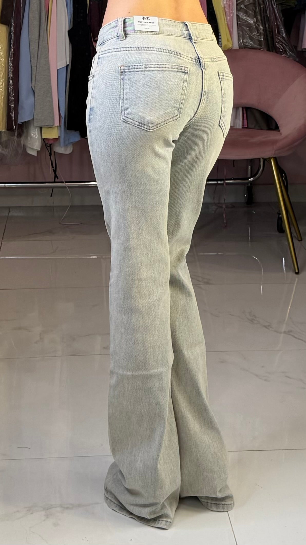 JEANS A ZAMPA PUSH UP