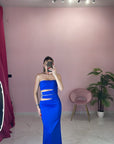 ABITO CUT OUT CON CINTA