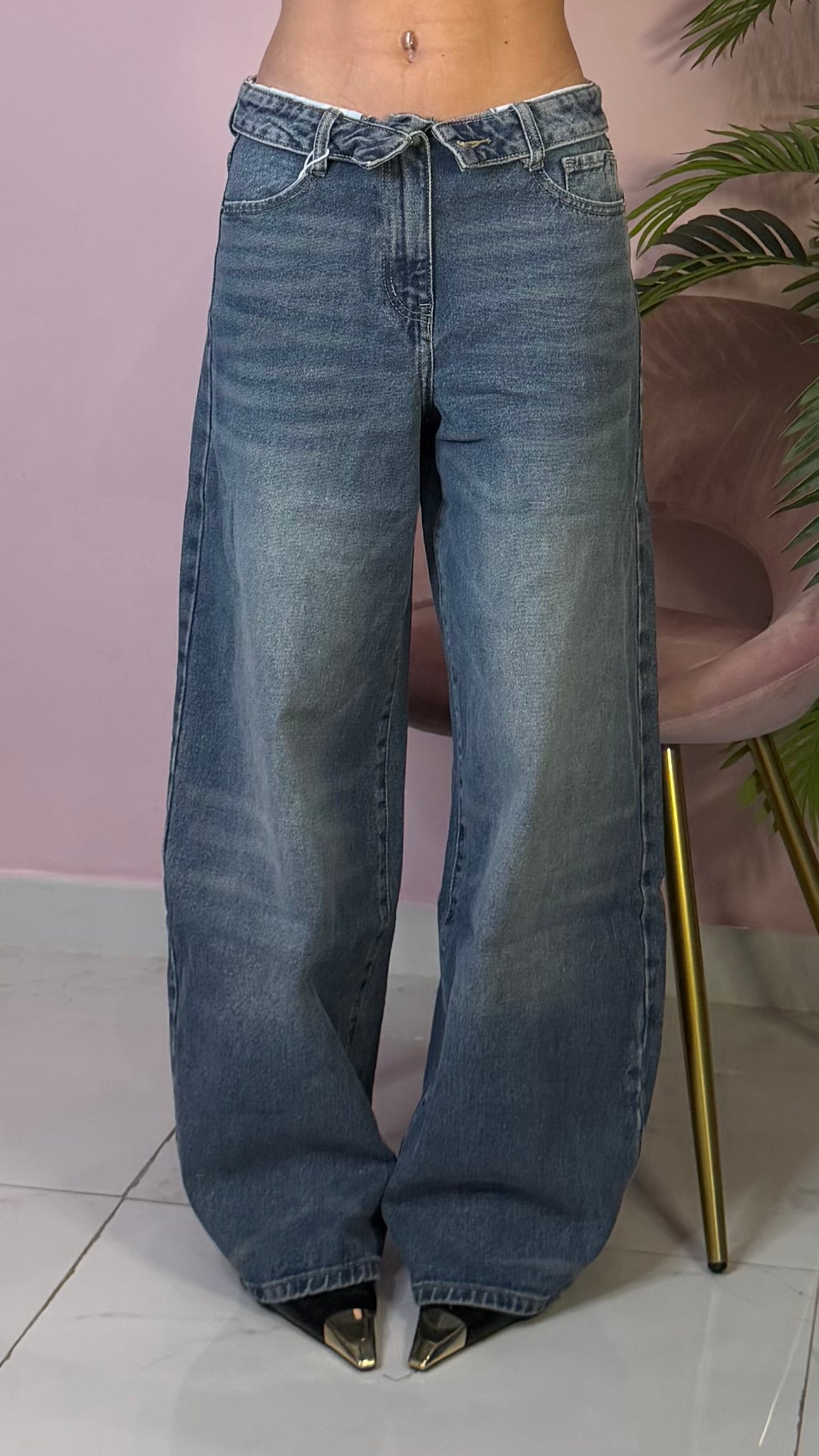 JEANS CON RISVOLTO