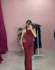 ABITO CUT OUT RASO