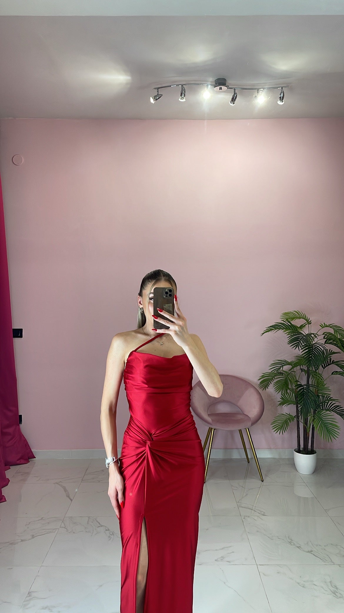 ABITO TOTAL BLACK&amp;RED