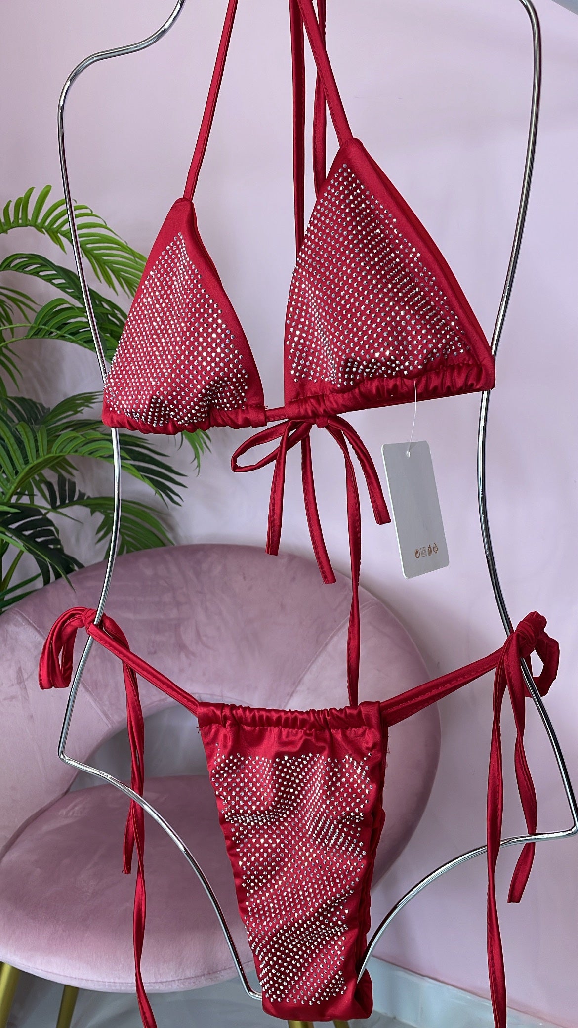 COSTUME STRASS